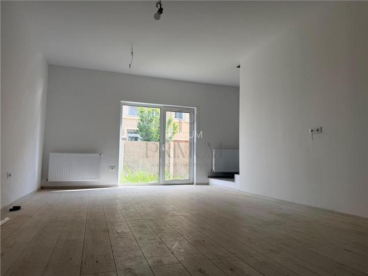 CASA INSIRUITA  ( PE COLT ) - ZONA DE TOP - DORMITOR CU DRESSING - 2