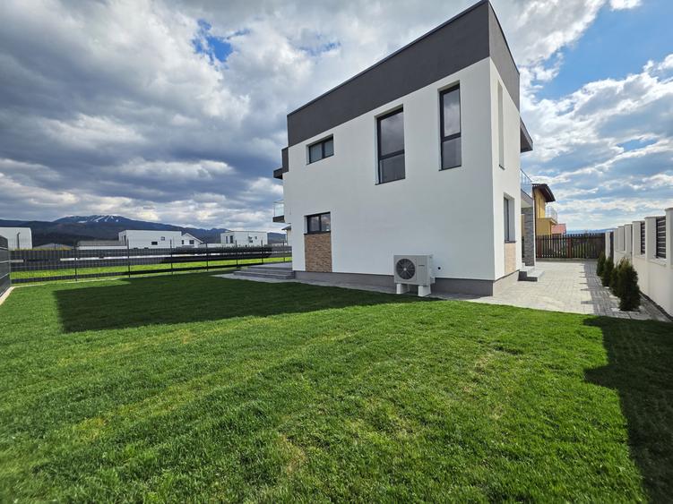 Casă modernă P+E 145mp, teren 500mp, Cristian