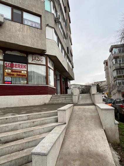 Spatiu comercial stradal,2 intrari, gaz, depozit, 106 mp, Casa de Cultura