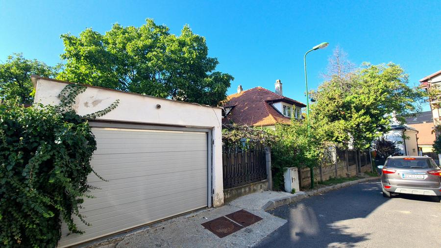 Proprietate 3 apartamente- comision cumparator 0%