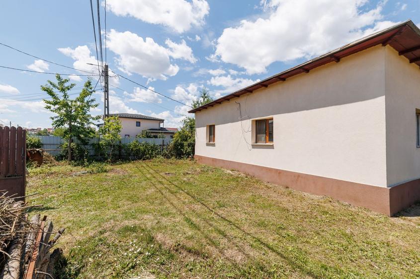 Casa cu teren - Prundu-Ideala pentru locuit sau dezvoltare imobiliara