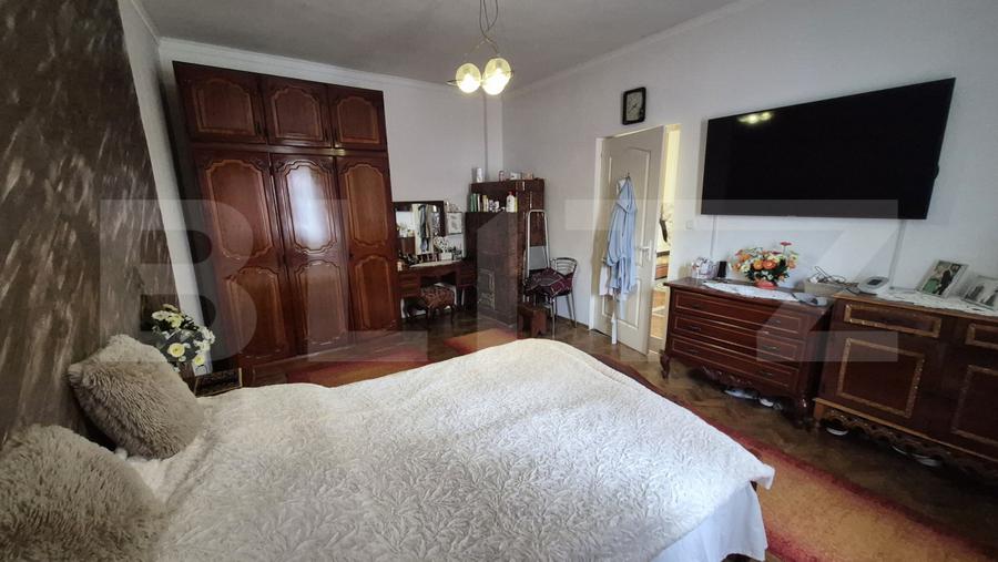Casa 4 dormitoare, 220 mp, teren 500 mp, zona Titulescu