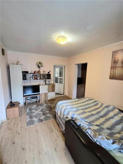 Apartament 3 Camere, Parter, Camera de Comert