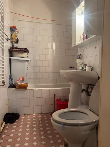 Piața Victoriei – Iancu de Hunedoara, apartament 2 camere, parter, ideal cabinet