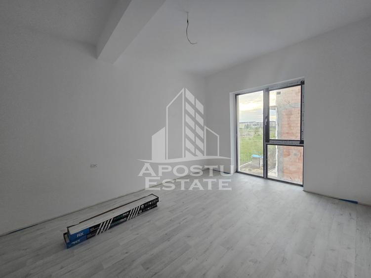 Apartament de vanzare cu 3 camere si 2 bai,bloc nou,Giroc,Calea Urseni