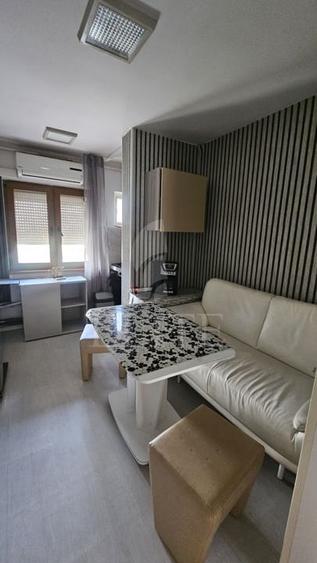 Apartament 3 camere în zona INTRE LACURI
