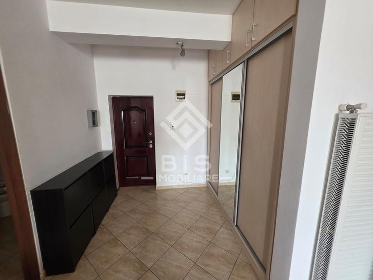 Apartament de VANZARE ,Calea Moldovei