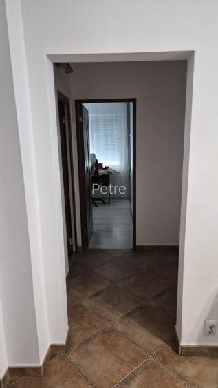 De vânzare apartament cu 3 camere - 10