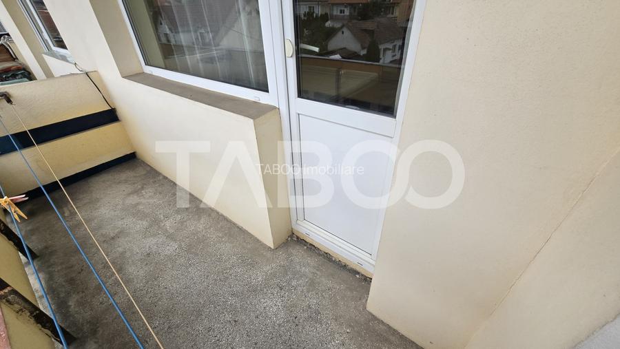 Apartament de vanzare 2 camere decomandate etaj intermediar Strand - 6
