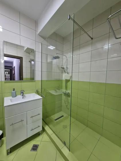 Bloc Nou I 3 Camere Decomandat Metrou Dristor I Parcare Inclusa