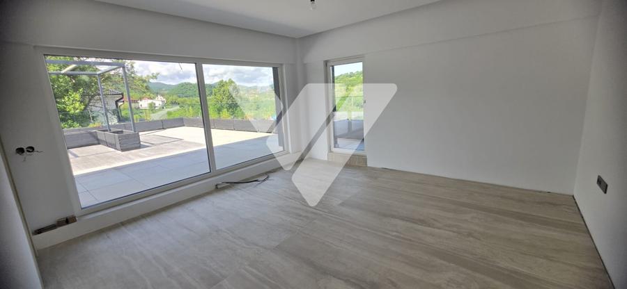 Vilă premium 5 camere 180 mpu teren 1190 mp Cisnădie, Sibiu
