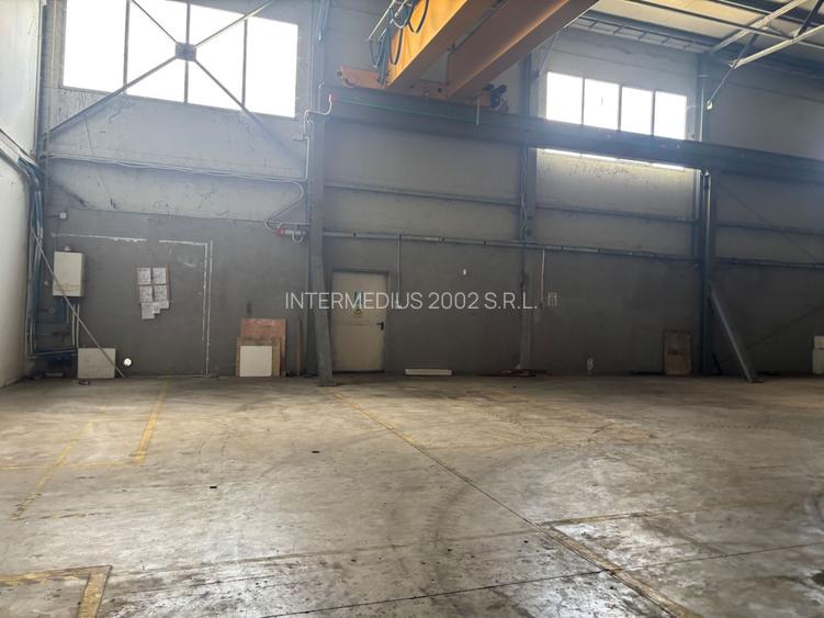 Depozit cu showroom de inchiriat de 1600 mp - 19