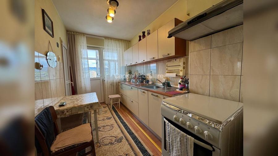 FARA COMISION! Apartament 2 camere, decomandat, zona HOTEL ROYAL - 3