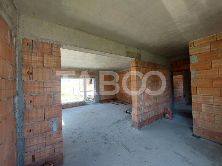 Casa de vanzare 147 mpu 5 camere si teren de 434 mp Cristian Sibiu