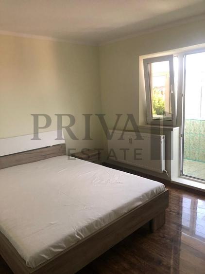 Apartament 3 camere, 2 bai, 65 mp, centrala proprie