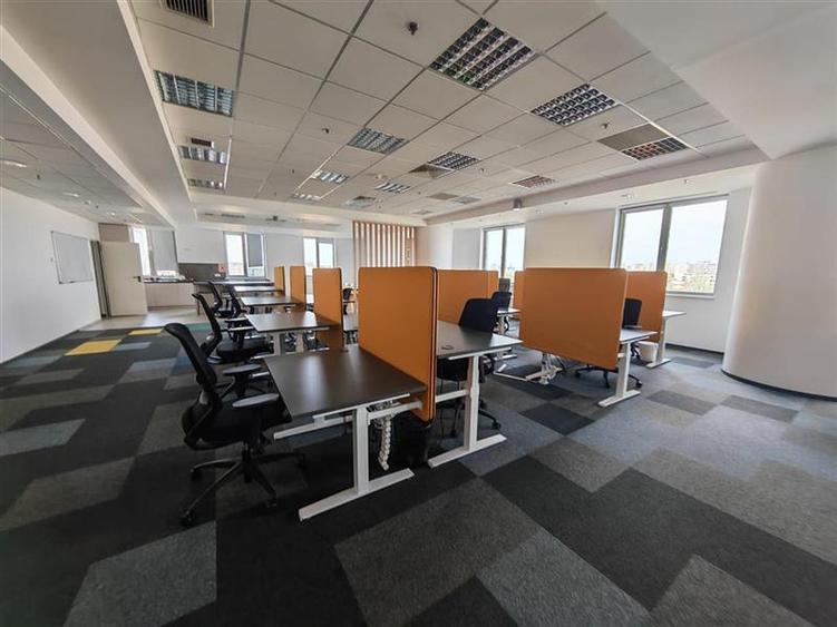 Inchiriere spatii birouri in Bucharest Business Center