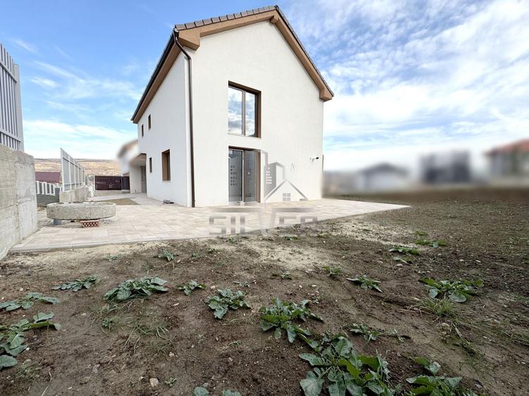 Casa alipita prin garaj/Teren 417 mp/CF.