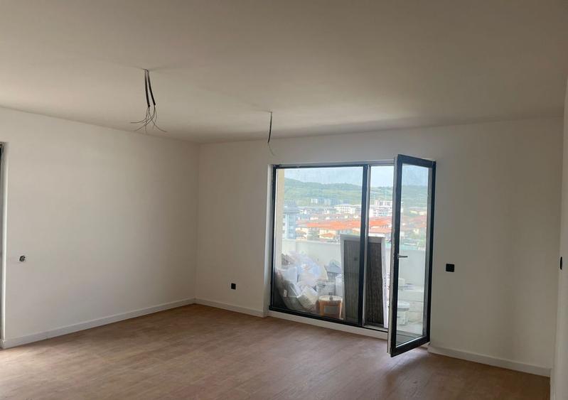 Apartament 3 camere 58,63mp+28 terasa ansamblu premium Floresti