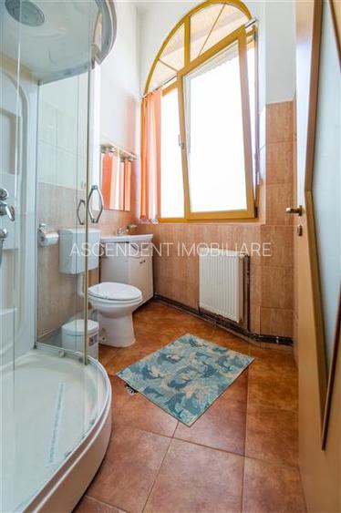 Pensiune cu restaurant, profit asigurat din chirii, terasa spre munte, Brasov - 21