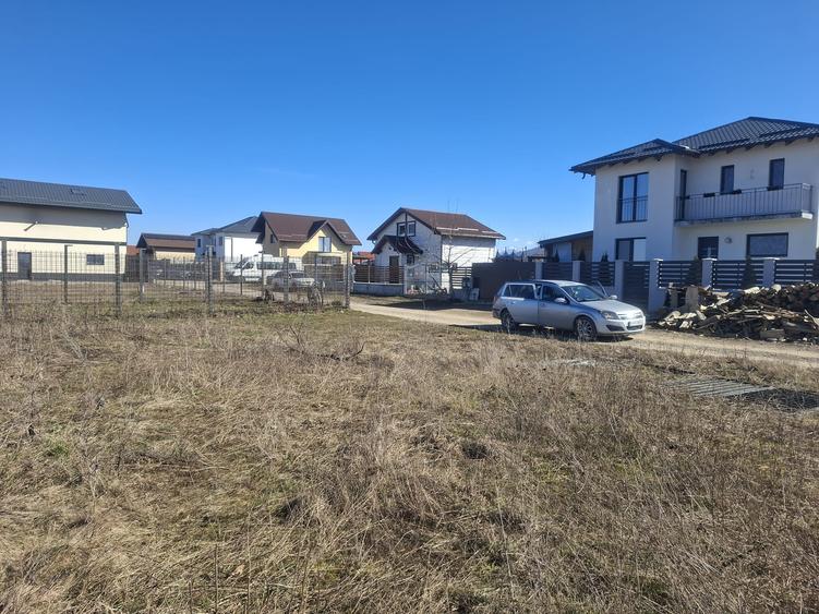 Teren pentru constructie cu utilitati si proiect casa
