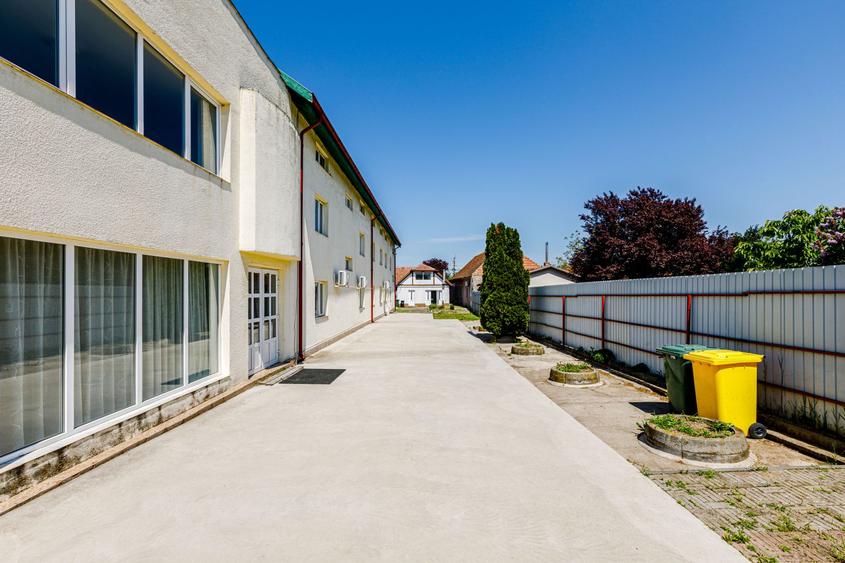 De vanzare proprietate pretabila cazare/locuire/pensiune rurala,  Carani, Timis