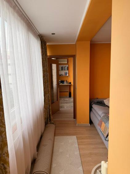 Ultracentral decomandat, 61 mp, parcare proprie – gata de mutare