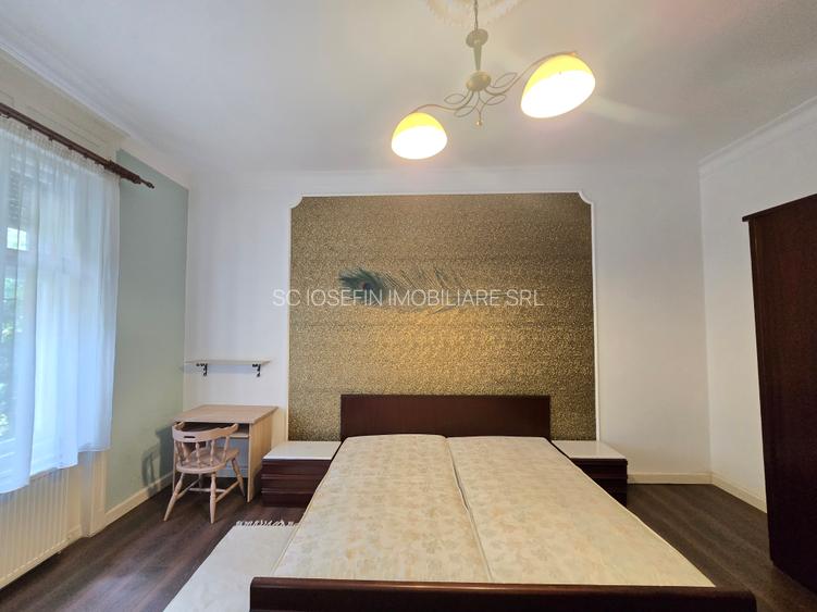Apartament renovat in cladire istorica - 12