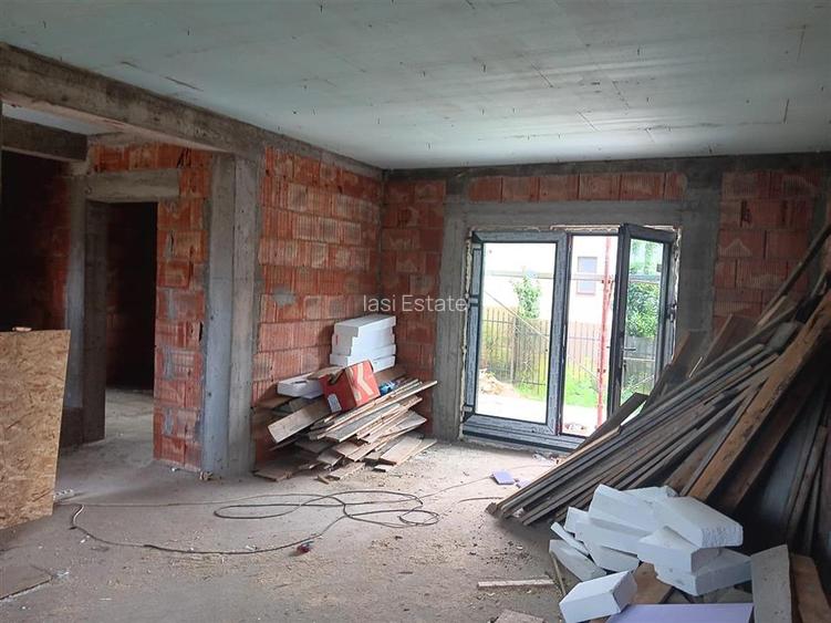Valea Adanca str Vaii Vila duplex S=120mp teren 250mp - 7