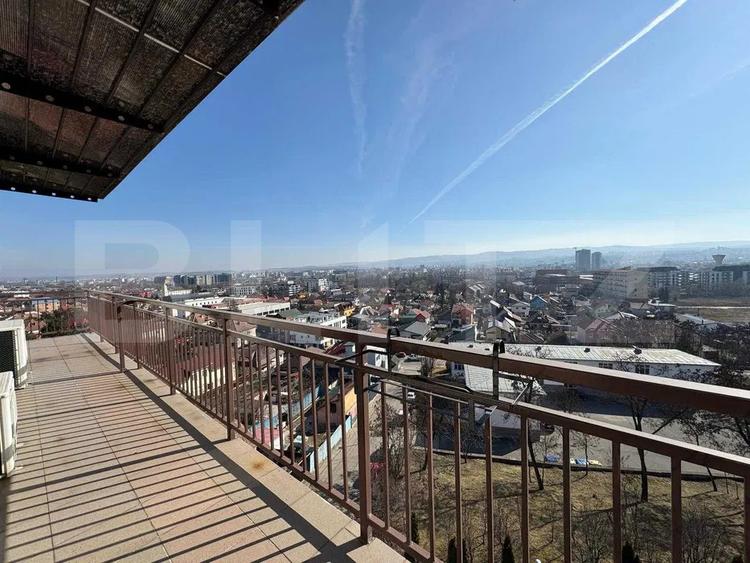 Apartament/Birou de vanzare, 118 mp, 2 terase 16 mp, Panoramă - Iris