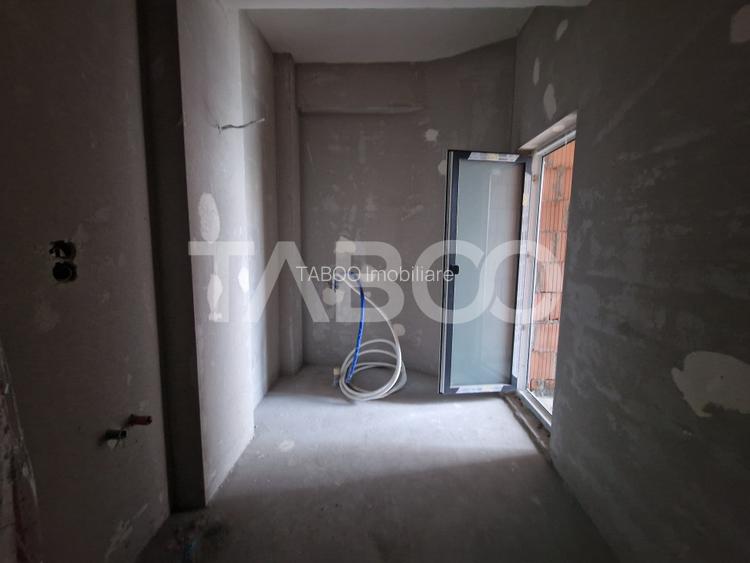 Apartament decomandat 3 camere 2 bai 83 mpu 2 balcoane Sibiu Rahovei - 11