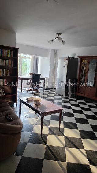 Apartament 3 camere, Unirii, etaj 1, decomandat, - 3
