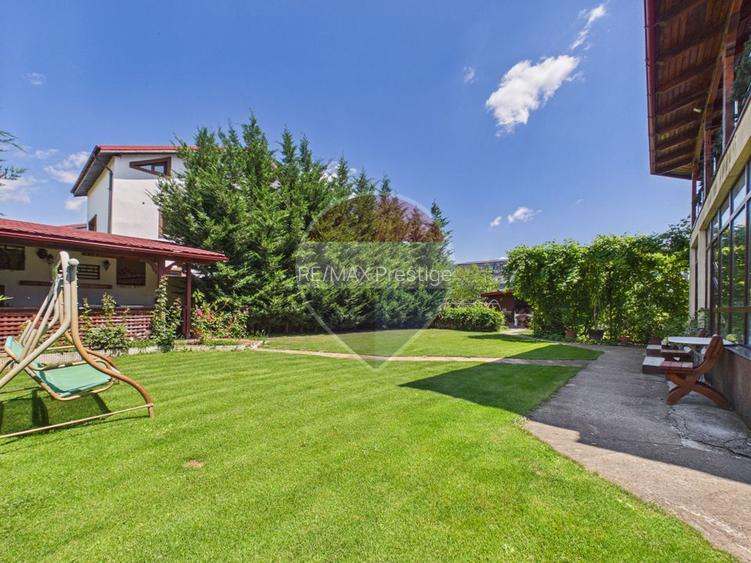 Vilă 10 camere + spațiu comercial | teren 1.300 mp | Otopeni 23 August