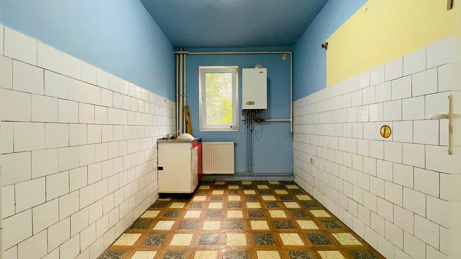 Apartament de vanzare | semidecomandat – Parter | Parcare | Beci – Brașov