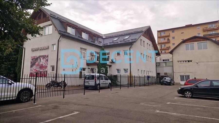 Vanzare spatiu comercial, Tractorul, Brasov