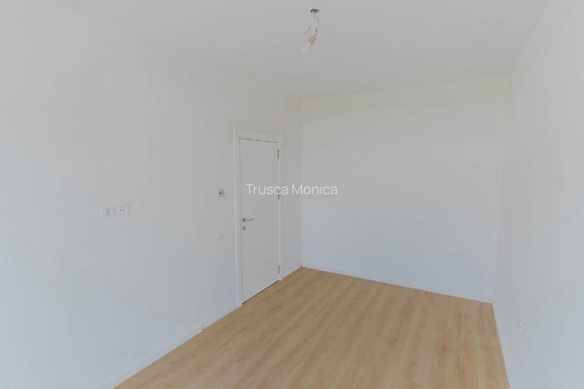 Vând apartament două camere