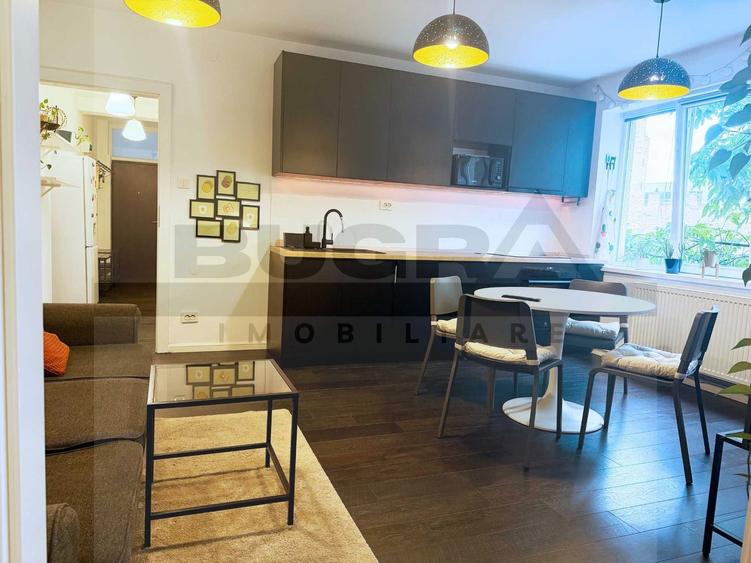 Apartament cu 3 camere la cheie, 56 mp, etaj intermediar, in Centru