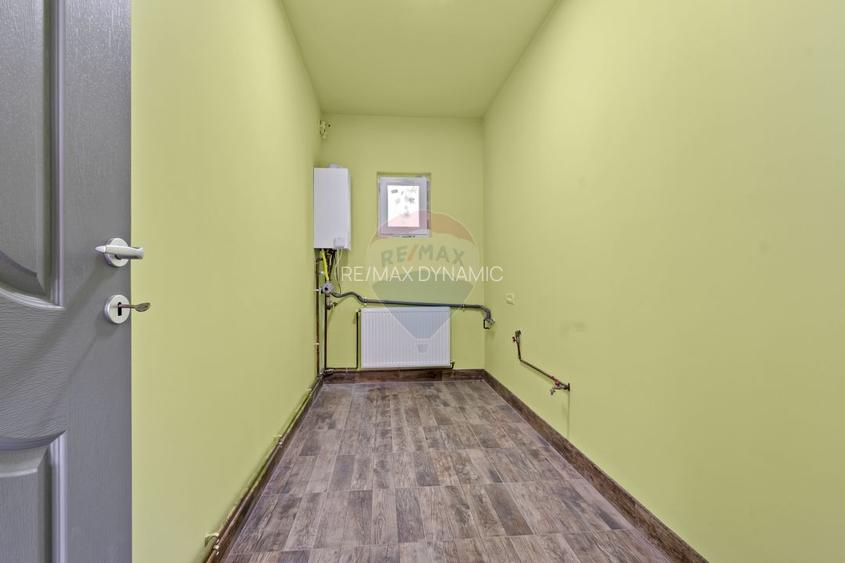Casă noua 246 mpc cu teren 1363 mp de vânzare Sannicolau Mic, Arad - 17