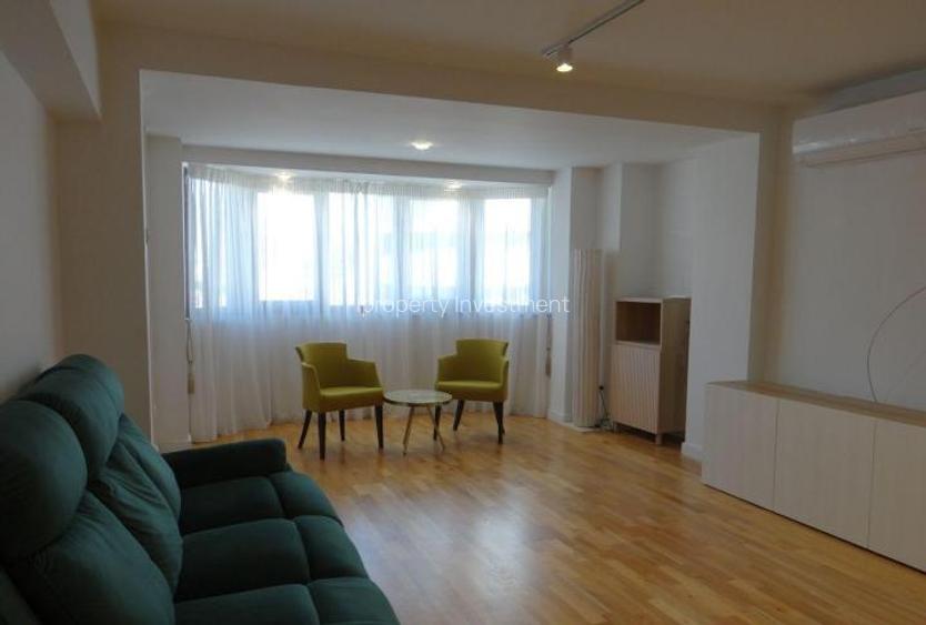 Decebal | 3 Camere | Loc de parcare | - 10