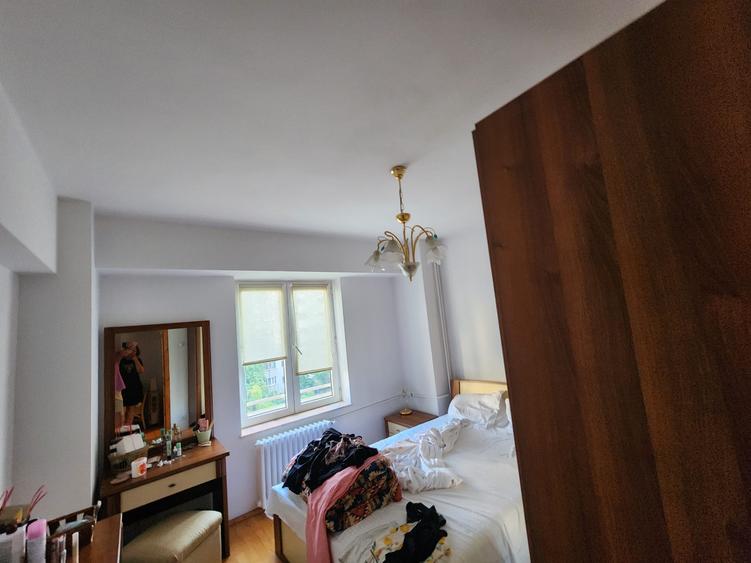 Apartament 3 camere decomandat Nerva Traian