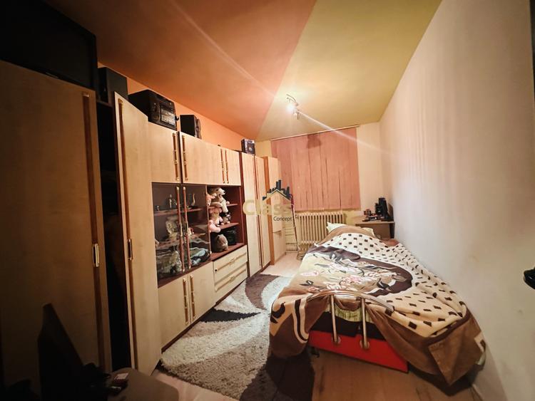 Apartament 3 camere | 54 mpu | zona Mehedinti Manastur