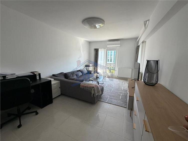 Splaiul Unirii, Horoscop, 6 8, 70mp, renovat, pret 500 EUR - 2