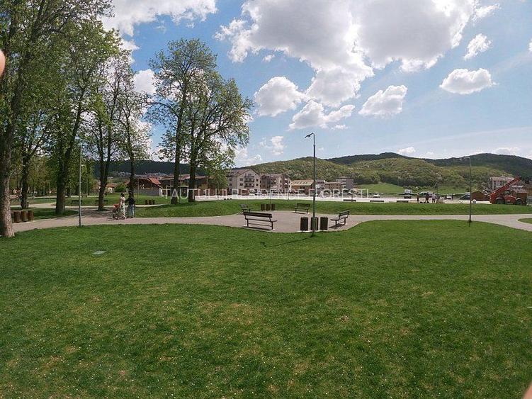 4 cam Tautului Finisat  In Parcul Poligon Floresti - 2