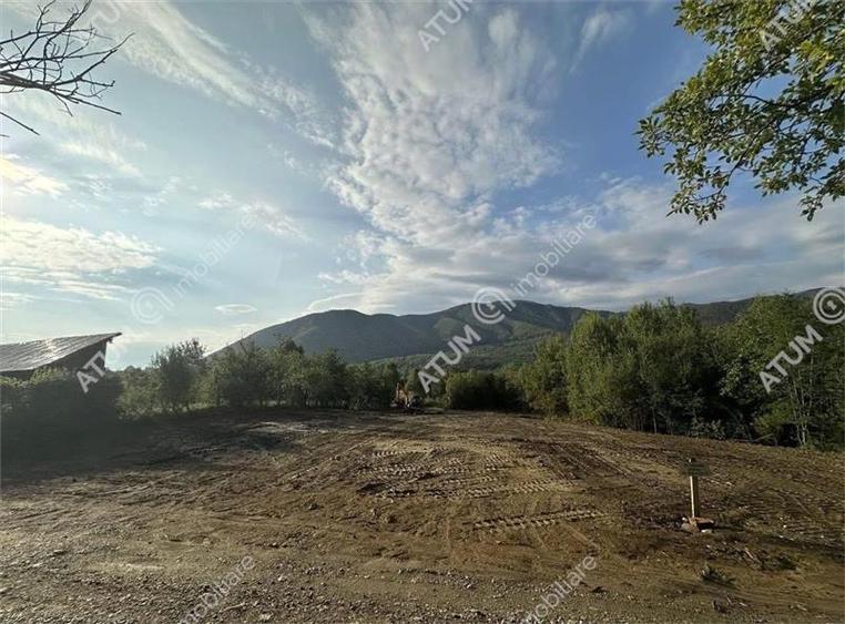 Teren intravilan 2039 mp situat in Cisnadioara din Sibiu