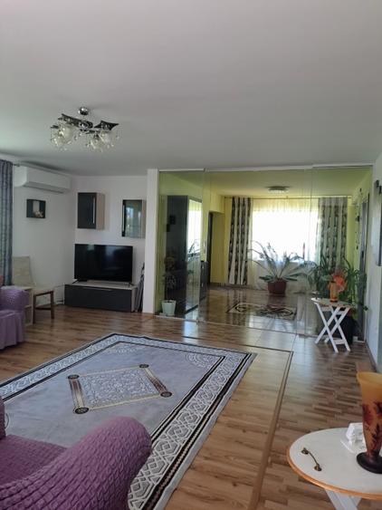 Casa de vanzare cu priveliste superba  in apropierea Pod Cernavoda