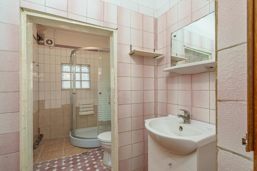 Otopeni - Teren 863MP, dubla deschidere Casa renovabila 56MP