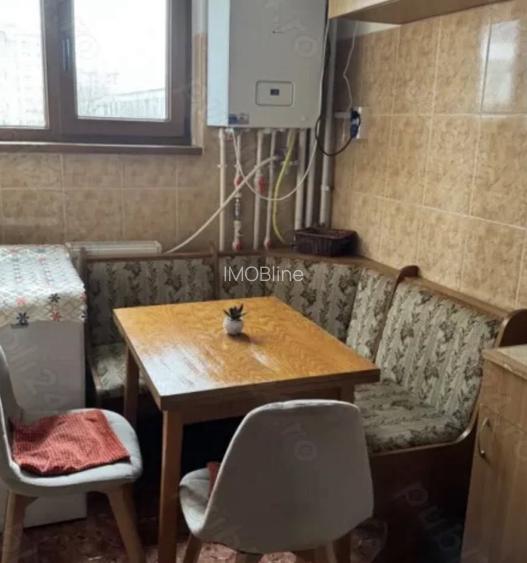 apartament 2 camere zona Dacia mobilat utilat 50 mp etaj 4/10 - 5