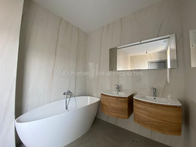 Apartament elegant cu vedere spre Parcul Verdi - Un refugiu urban cu stil