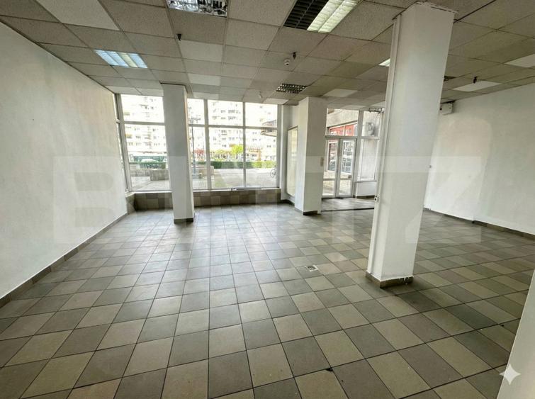 Spațiu comercial, 100 mp, vitrină, Mărăști