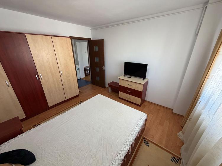 | 2 Camere Spatios , Modern - Calea 13 Septembrie  Parcare |