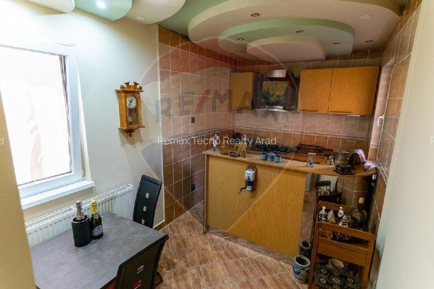 Hotel / Pensiune de închiriat sau vanzare în zona Central,Hunedoara - 14